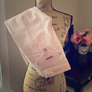 Hudson pink skinny jeans. Style Lilly